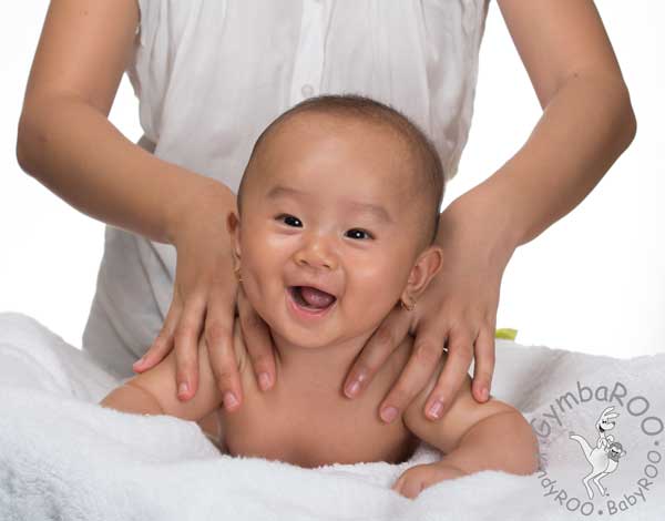 Baby massage BabyROO GymbaROO