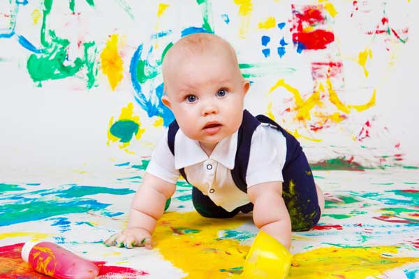 Finger Painting with a Baby - is it worth it? - how we montessori